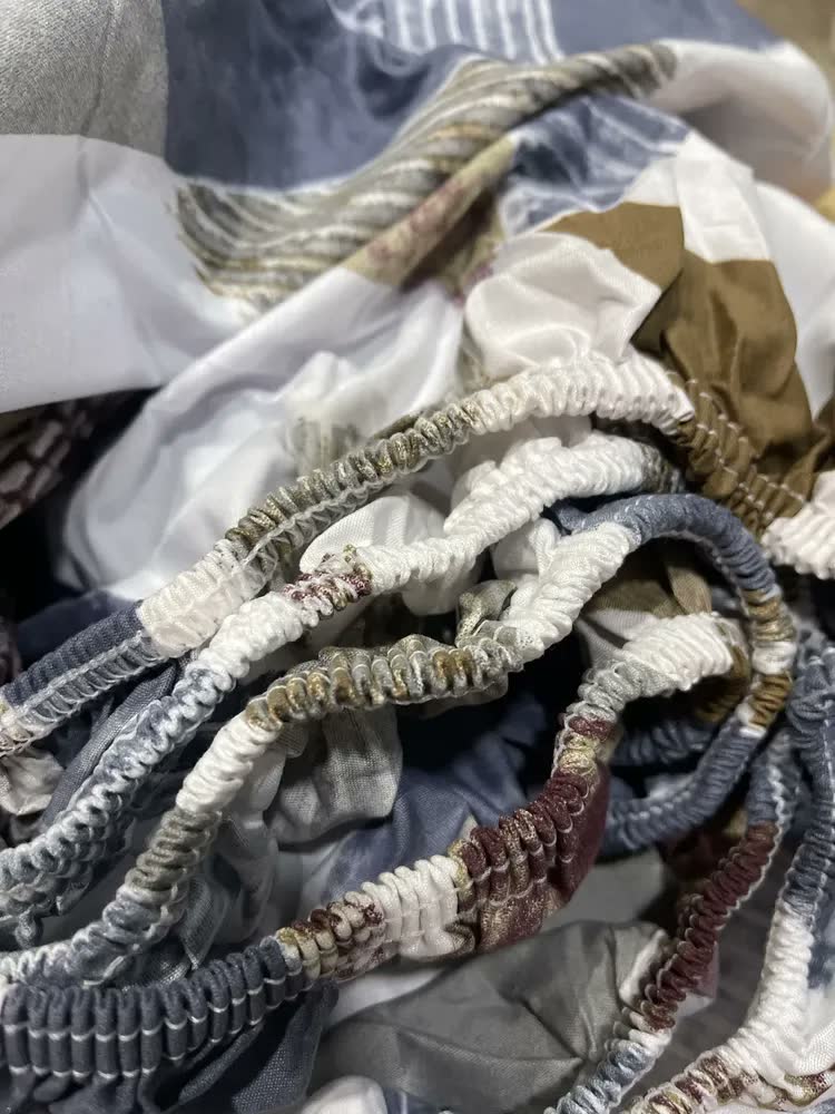 foto de Jogo De Lençol Queen Micropercal 400 Fios Sofisticado 3pç Tulipa Cinza Estampado