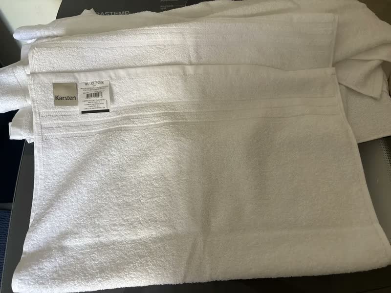 foto de Kit 5 Toalhas De Rosto Onix 400 Gr Hotelaria Premium Karsten Branco Lisa
