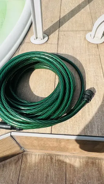 foto de Mangueira Jardim 20m Metros Com Esguicho Trançada Reforçada Flexível 7/16 Anti Dobra Irrigação Quintal Poço Lavagem Durável