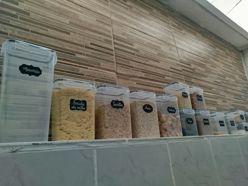 foto de Kit 15 Potes Herméticos - Bpa Free Organizador Com Tampa Para Alimentos, Empilhável, Porta Mantimentos