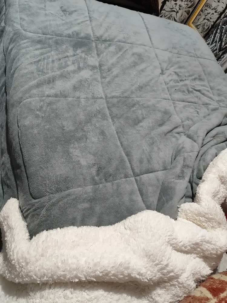 foto de Coberdrom Edredom Sherpa Lã Carneiro Dupla Face Casal Queen Cinza