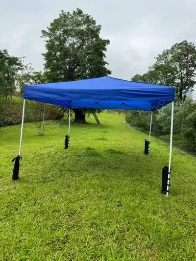 foto de Gazebo Sanfonado 3x3m+4 Tenda Dobrável Impermeável Com 4 Paredes Proteção Uv Para Camping Praia Jardim Churrasco Festa Evento Feiras Barraca Retrátil Estrutura Reforçada Ao Ar Livre Azul