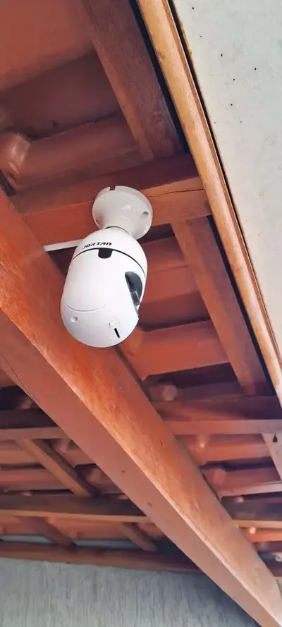 foto de Câmera de Segurança Lâmpada Wi-Fi IP 360 Graus Full HD 1080p E27 Monitoramento Residencial Interno Pelo Celular Aplicativo Sensor Movimento Visão Noturna Áudio Bidirecional Câmera Robô Vigilância