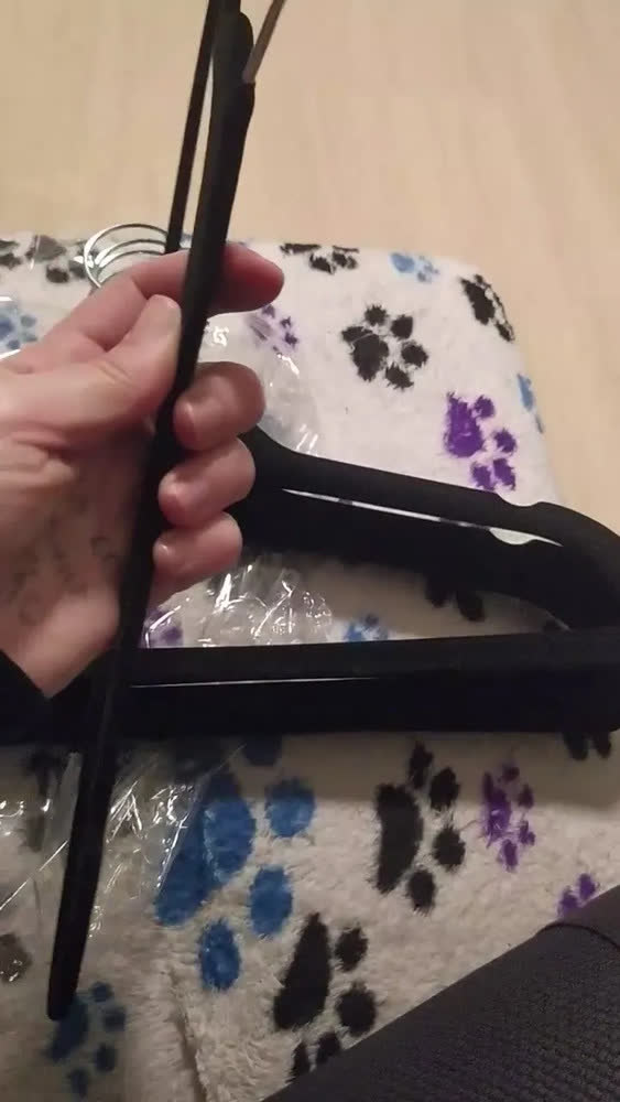 foto de 50 Cabides De Veludo Premium Antideslizantes Closet Elegante Preto