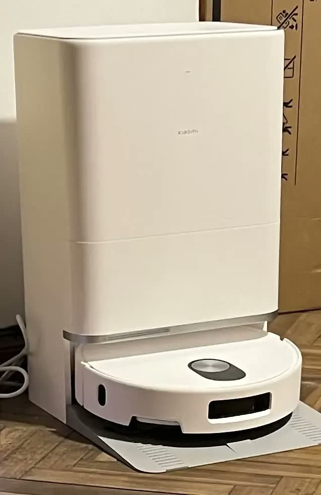 foto de Aspirador Robô Xiaomi Robot Vacuum 5 Base Auto Branco